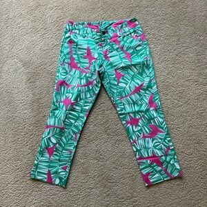 LoudMouth Women's Shark Tropical Leaf  Cropped Pants Size 2 Pink Green
